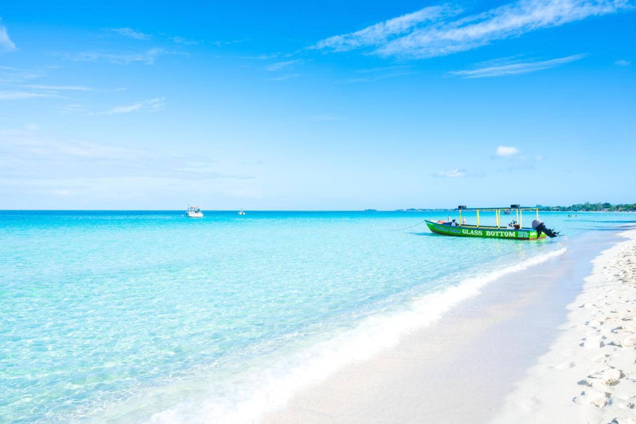 Shields Negril Villas 外观 照片