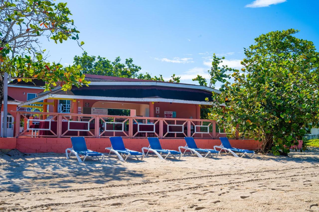 Shields Negril Villas 外观 照片