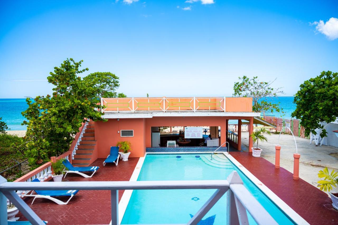 Shields Negril Villas 外观 照片
